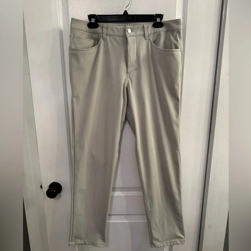 Lululemon ABC Classic-Fit Pant 32